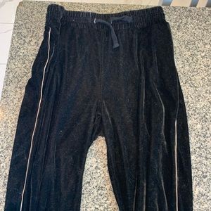 High waisted velvet joggers